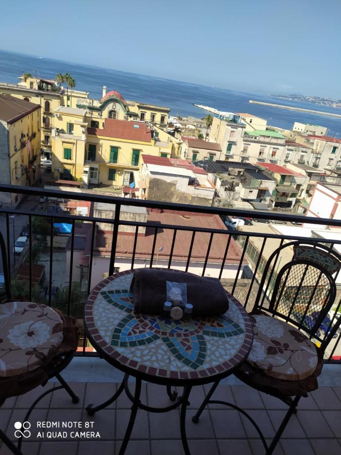 Napoli "Da Antonio" Apartment Bagian luar foto